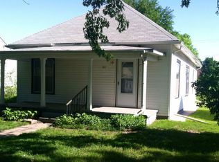 1317 16th St, Columbus, NE 68601