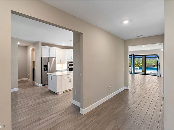 3rd image of 19001 Aqua Shore Dr