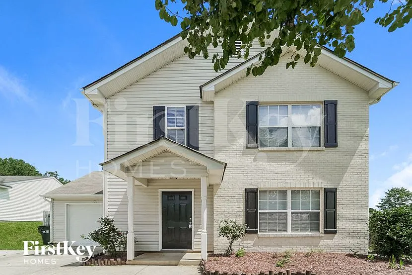 3 bed, 2.5 bath, 1438 sqft, $1,980 — Photo 2