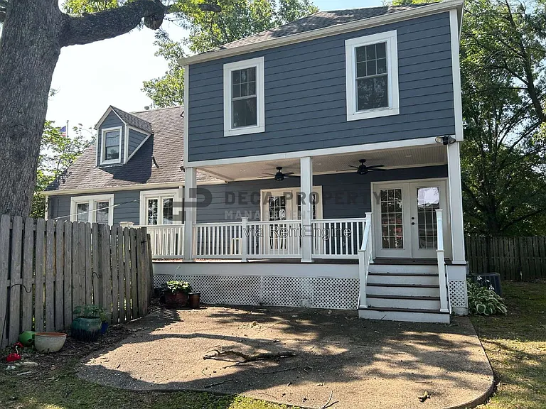 203 W Cedar Ave — Photo 20