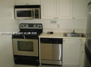 1455 N Treasure Dr APT 4O, North Bay Village, FL 33141
