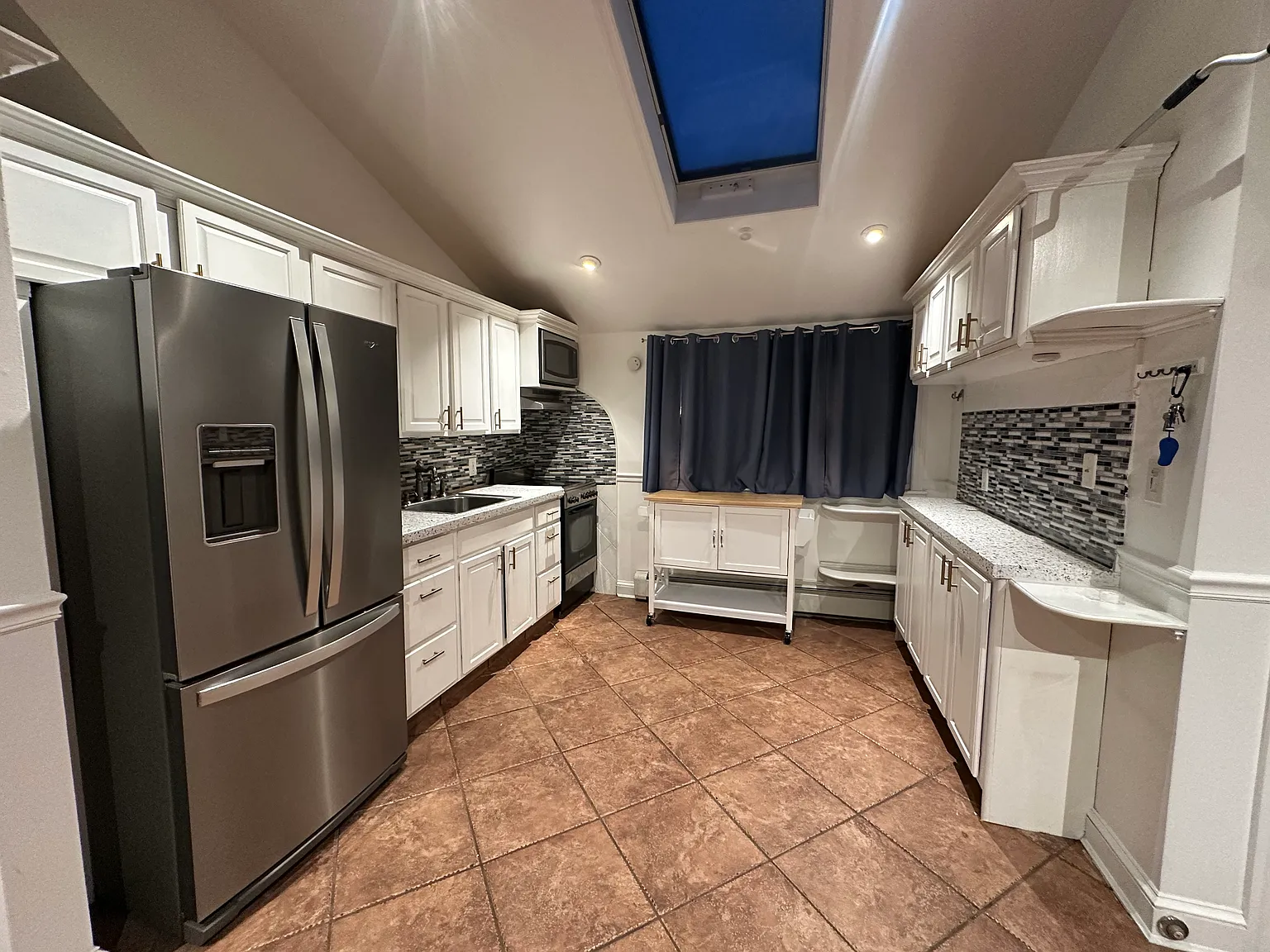 1 bed, $2,200 — Photo 1