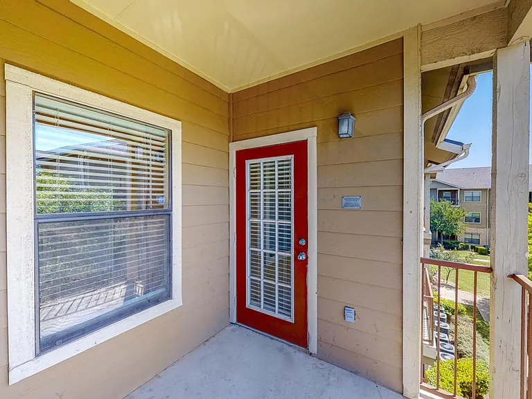 Brynwood Apartments — Photo 53