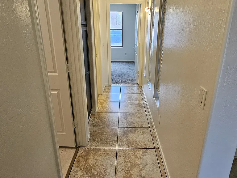 41696 W Avella Dr — Photo 18