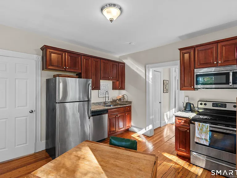 139 Girard Ave #2 — Photo 17