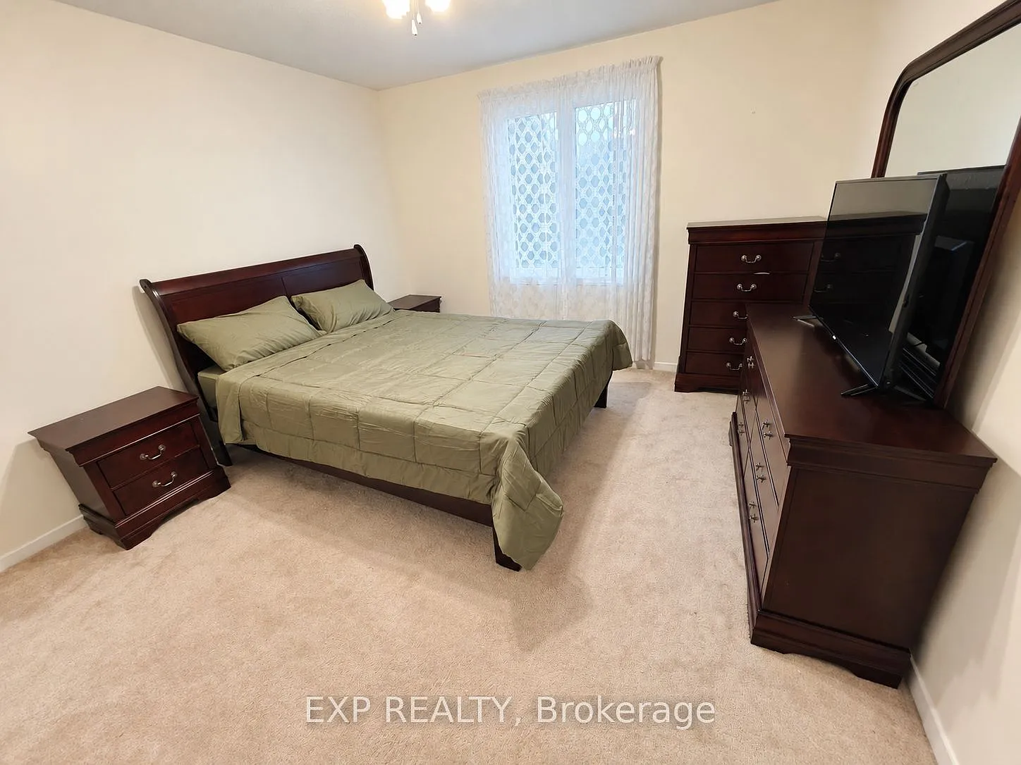 4 bed, $4,500 — Photo 3