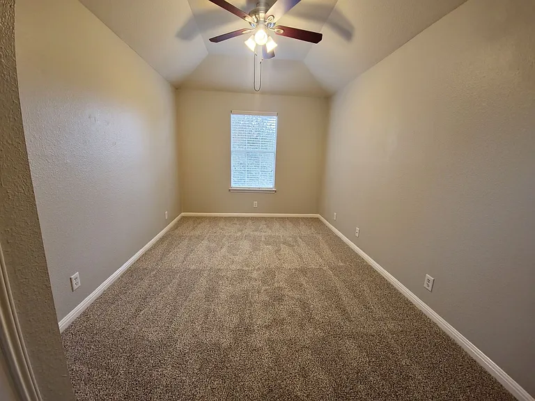 107 Orange Tree Ln — Photo 13