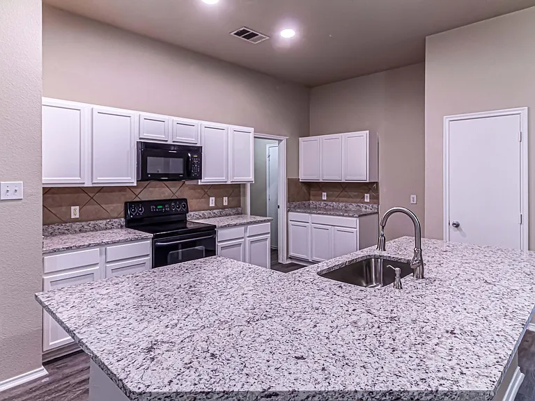 1306 Vireo Ct — Photo 10