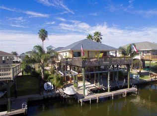 23003 Lunes St, Galveston, TX 77554