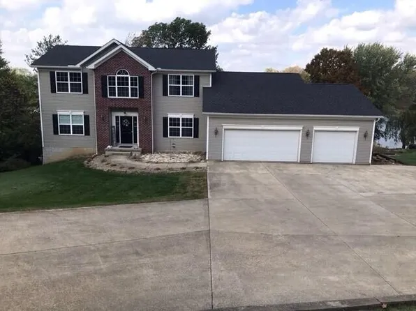 341 Deer Trail Dr, Thornville, OH 43076
