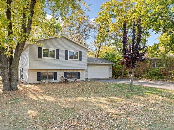 121 Gibbs St N, Prescott, WI 54021