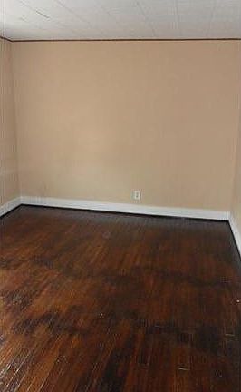 2nd image of 1022 Alden Ct