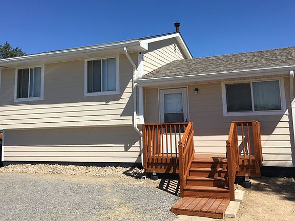 2nd image of 1004 N Neilson Ave