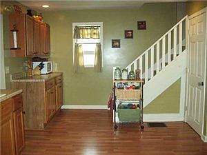 5th image of 136 Granger St