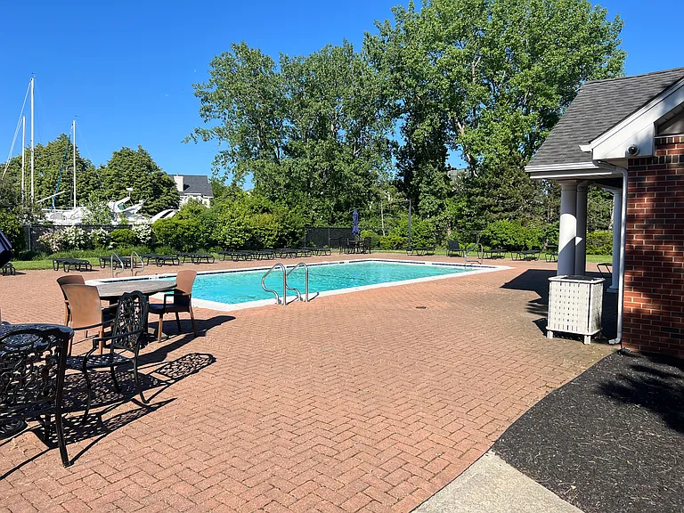 10 Seaport Dr #2101 — Photo 10