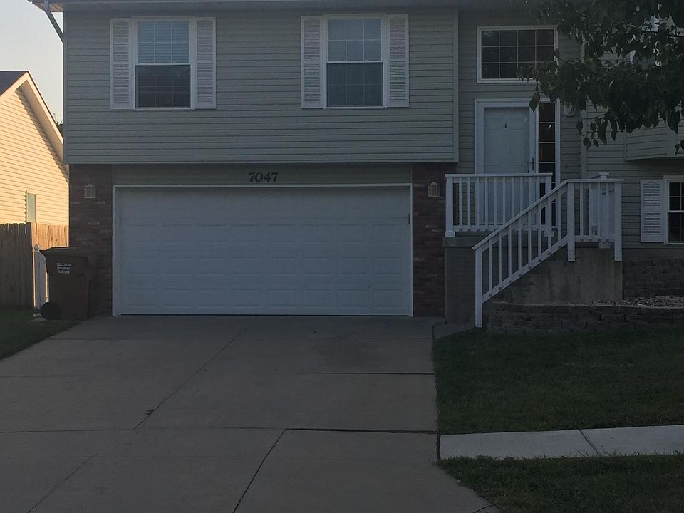 1st image of 7047 N Grand Lake Dr