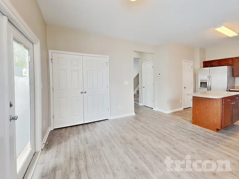 95 Shad Boat Ln — Photo 4