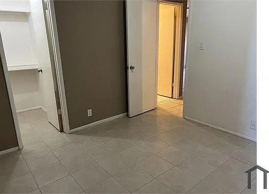 501 W Yukon Dr #4 — Photo 28