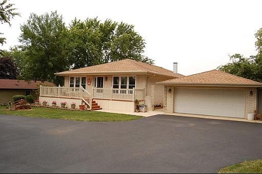 1st image of 7800 W 151st St