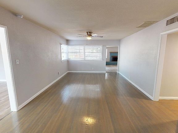 4th image of 2031 Ballard Dr