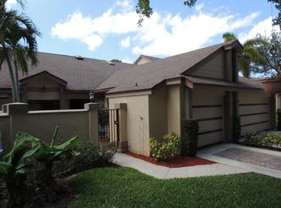 309 Landings Blvd, Greenacres, FL 33413