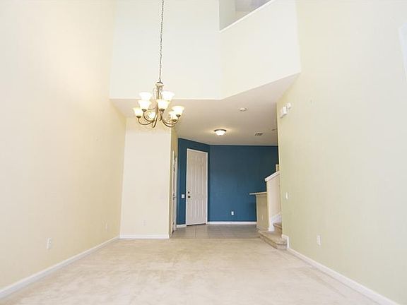 4th image of 1778 Spicebush Ct