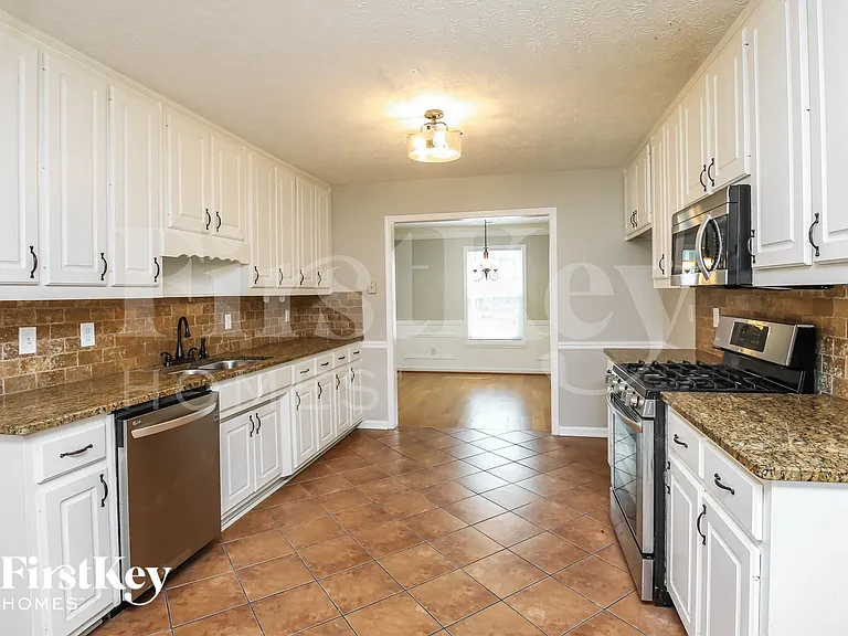 2975 Emerald Springs Dr — Photo 6