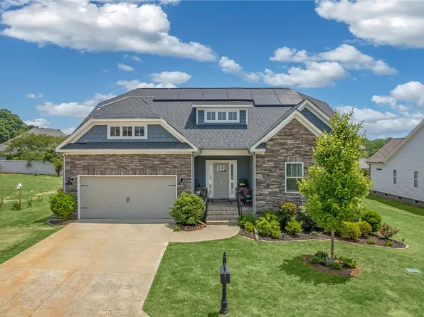 135 Mystic Vineyard Ln, Anderson, SC 29621