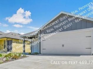 403 Vitex Dr, Royse City, TX 75189