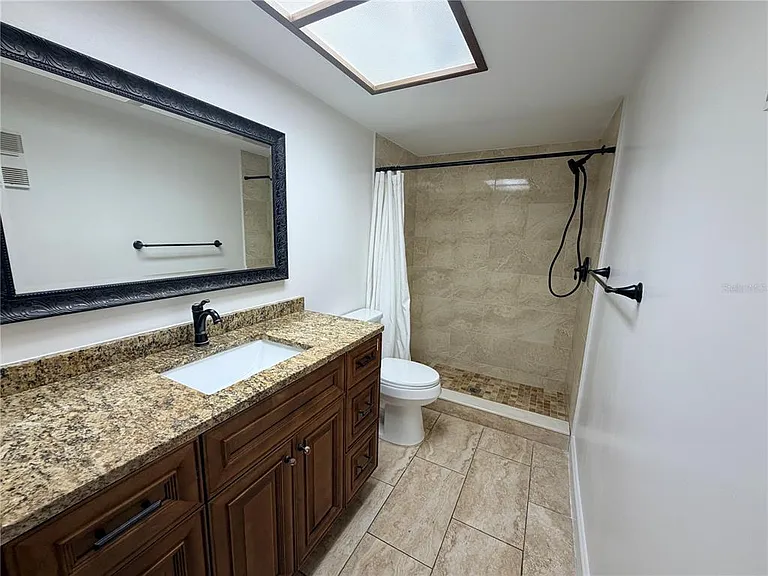 13602 S Village Dr #1106 — Photo 12