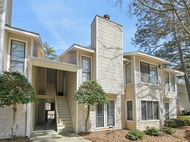 The Park At East Ponce Apartments — Photo 27