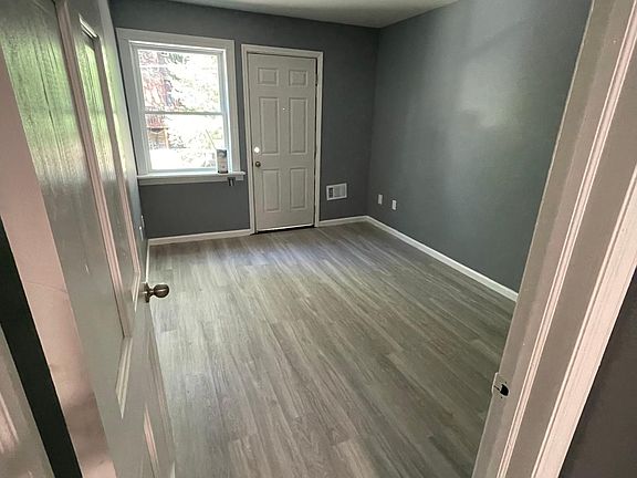 2nd image of 49 Dana Ave #2