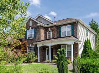 10007 King George Ln, Waxhaw, NC 28173
