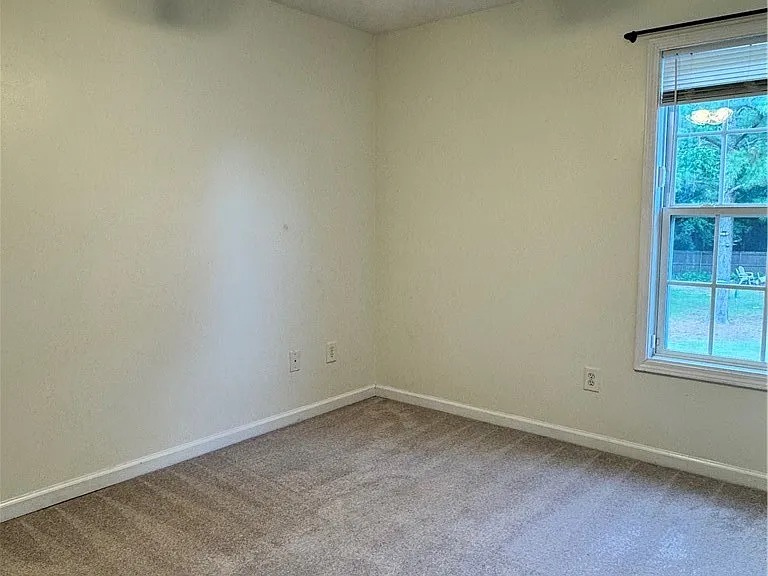 6541 Valley Falls Rd — Photo 26