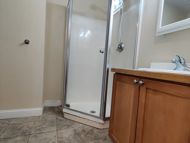 49 Saint Marys St #3 — Photo 2