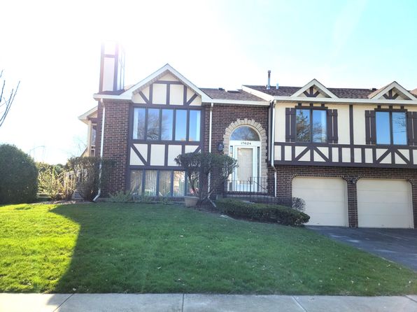 17624 Drummond Dr, Tinley Park, IL 60487