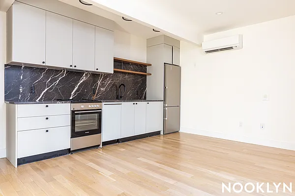 Rented by Nooklyn NYC LLC | media 25