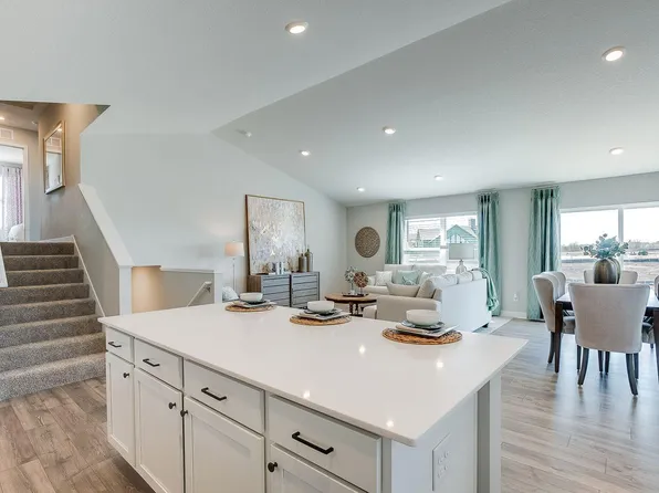 2038 Latour Dr, Shakopee, MN 55379