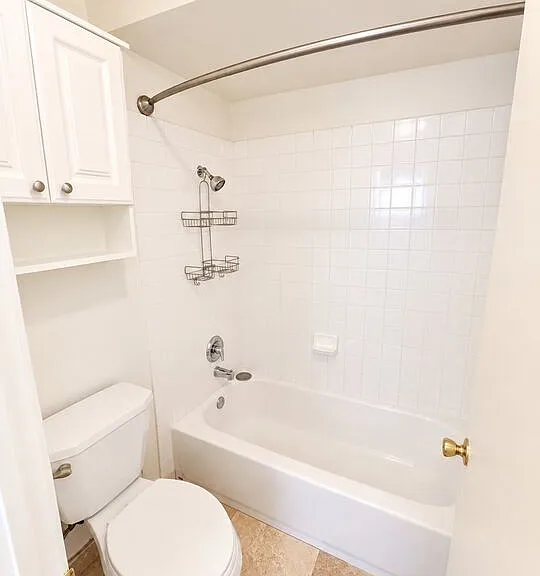 525 S Ardmore Ave #261 — Photo 4