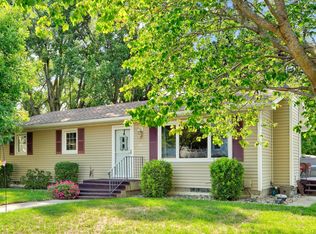 1435 Lucia Ave, Fairmont, MN 56031