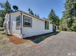1208 205th Ave SW, Lakebay, WA 98349