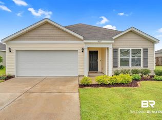 8027 Pickwick Dr, Foley, AL 36535