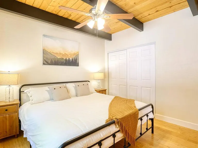 334 Weisshorn Dr — Photo 16