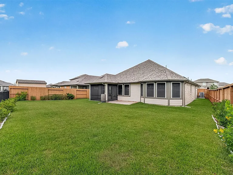 3219 Garner Ln — Photo 22