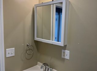 810 Walnut Dr, Cottage Hills, IL 62018