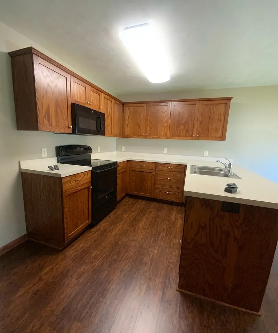 3 bed, $1,750 — Photo 3