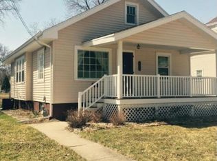 1326 Porlier St, Green Bay, WI 54301