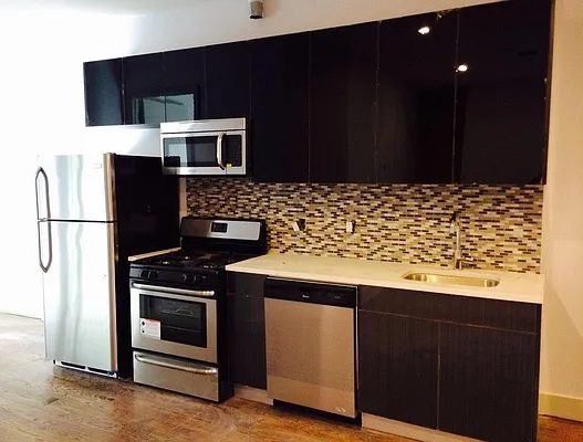 Rented by Bold New York | media 67