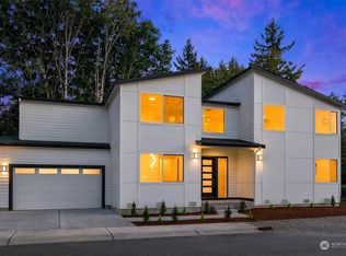 11215 SE 254th St, Kent, WA 98030