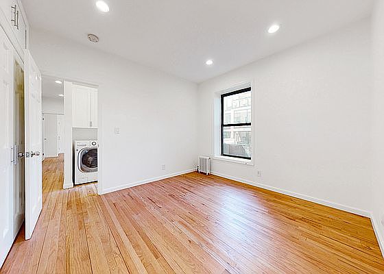 4th image of 315 W 115th St #Afl5